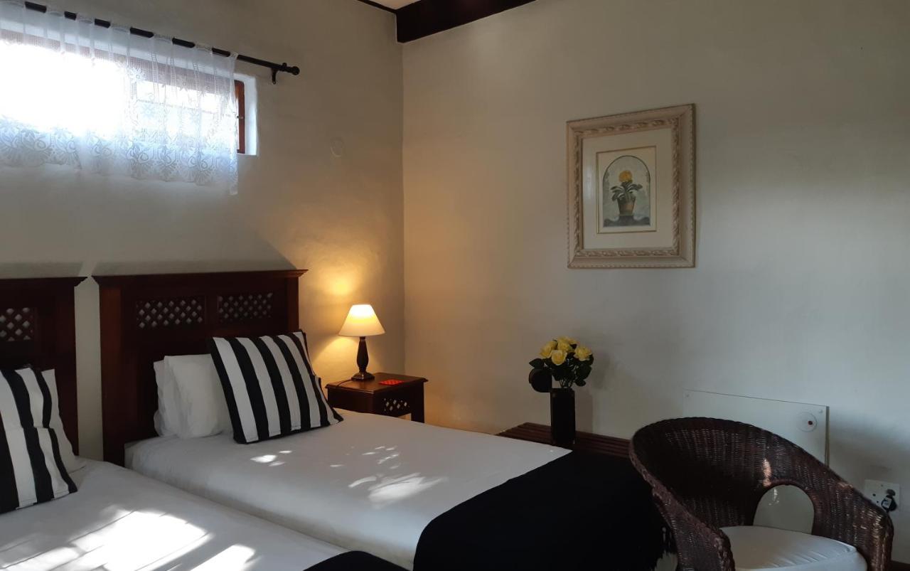 Be My Guest Lodge Bloubergstrand Extérieur photo