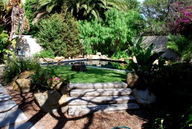 Be My Guest Lodge Bloubergstrand Extérieur photo