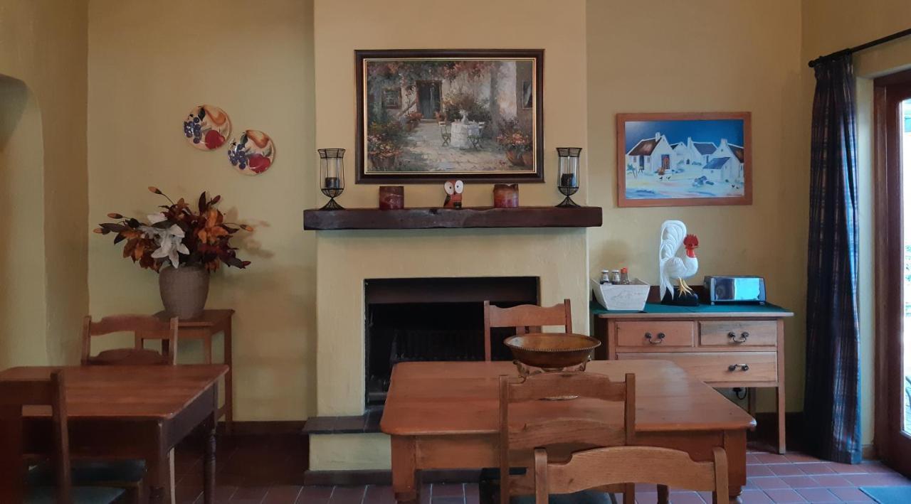 Be My Guest Lodge Bloubergstrand Extérieur photo